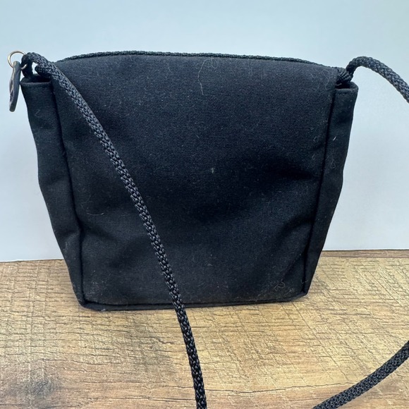 Whimsical Shoe Art Crossbody Shoulder Bag Black Canvas Graphic Strap Small Bag - Picture 4 of 10